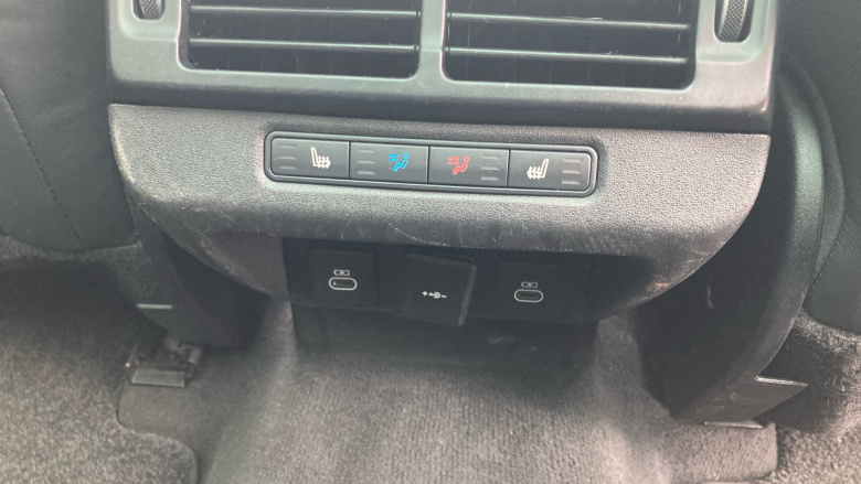 Land Rover Range Rover Evoque 2.0 D200 R-Dynamic HSE 5dr Auto Diesel Hatchback